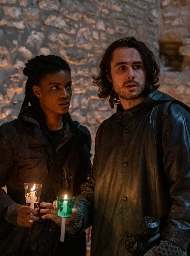 Candlelight Mass - Y: The Last Man Season 1 Episode 6