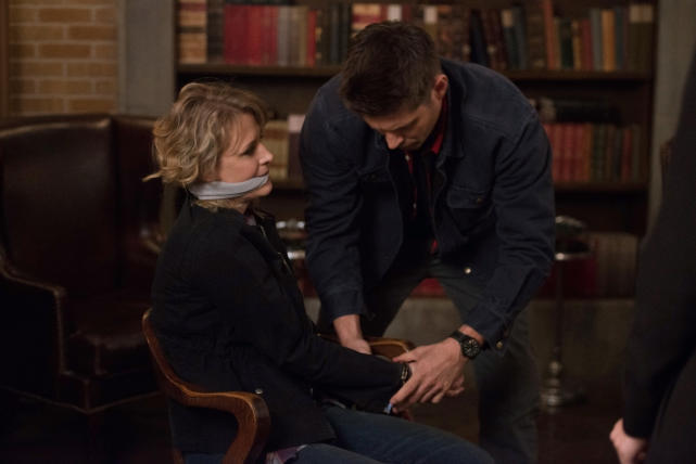 Bound and gagged - Supernatural Season 12 Episode 22