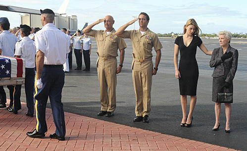 A Hawaiian Salute