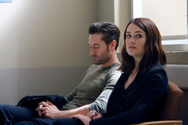 Liz and tom patiently wait in the hospital the blacklist season