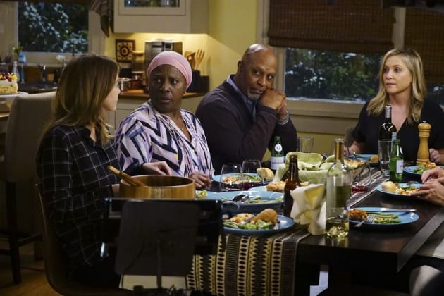 Watch Grey s Anatomy Season 13 Episode 18 Online TV Fanatic