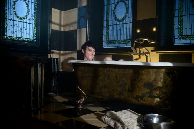 Bathtime gotham season 2 episode 15
