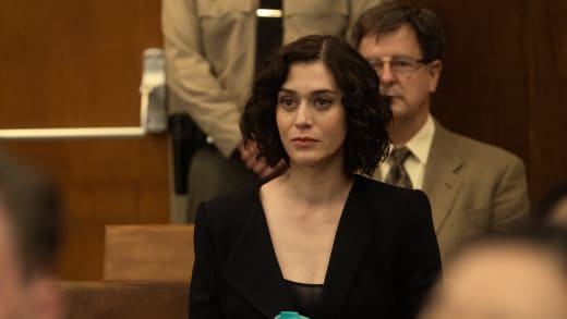 Lizzy Caplan on Fatal Attraction
