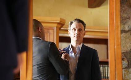 Scandal Photo Preview: What Happened to Fitz?
