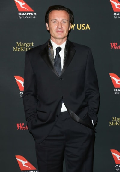 Julian McMahon Vert2