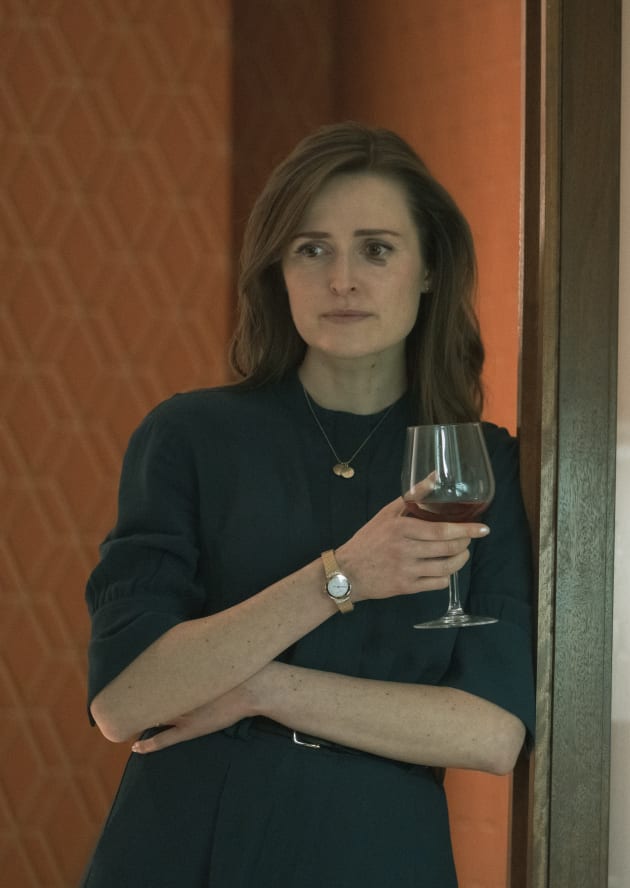 Amanda Drinks - Kin