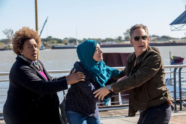Helping a Refugee - NCIS: New Orleans