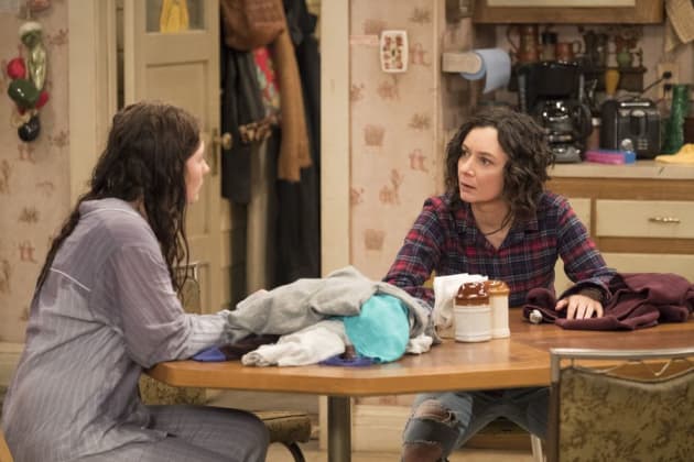 Open Communication - Roseanne Season 10 Episode 3