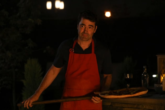 The Glue - A Million Little Things Season 1 Episode 4