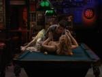 Ross and Phoebe Kiss