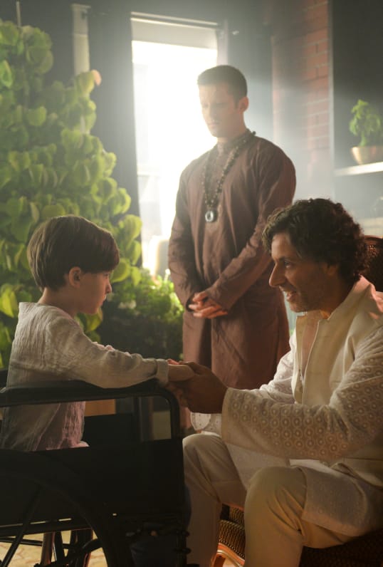 Healer of Aliens - Supergirl Season 4 Episode 5