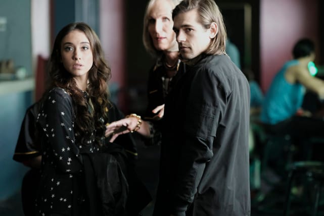 Quentin and Julia are on the case - The Magicians Season 2 Episode 11