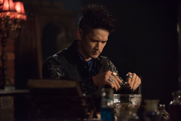 Mixing Ingredients - Shadowhunters Season 3 Episode 7