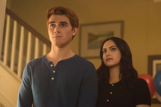 Meeting Of The Parties - Riverdale Season 2 Episode 22