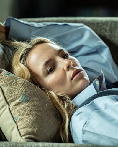 Villanelle On Couch - Killing Eve Season 4 Episode 3