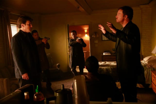 Guns Drawn - Castle Season 8 Episode 6