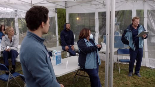 Watch greys anatomy season 17 episode 4 online clearance