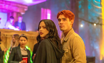 Riverdale Reviews Tv Fanatic