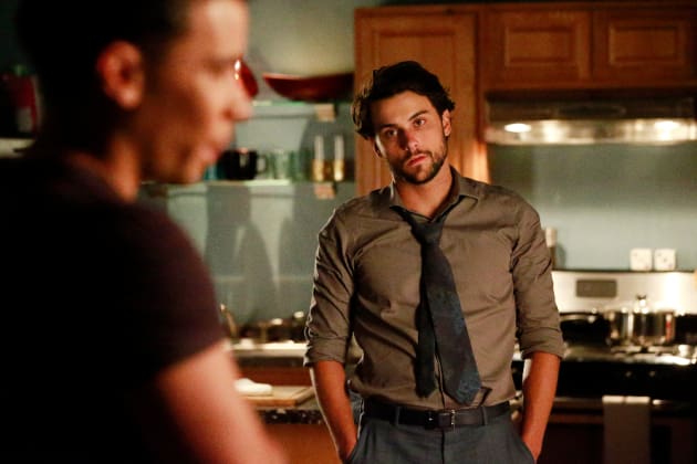 Did You Delete My Email? - How to Get Away with Murder Season 3 Episode 1