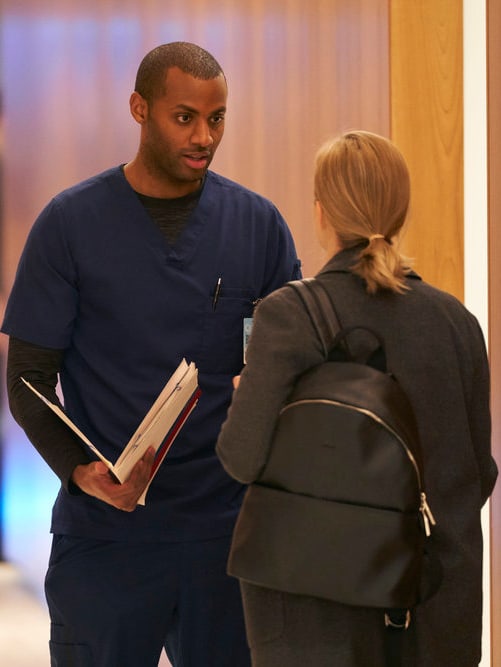Grace Needs A Favor - Nurses Season 1 Episode 3