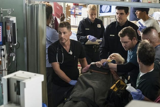 A City Wide Blackout - Code Black Season 2 Episode 11