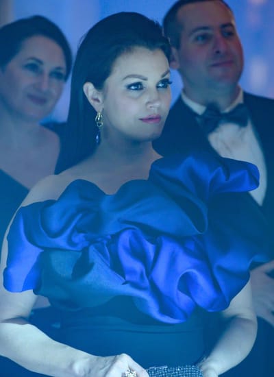 Radiant Beauty - Tall - Prodigal Son Season 1 Episode 18