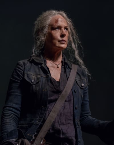 Carol at the Border - The Walking Dead Season 10 Episode 14