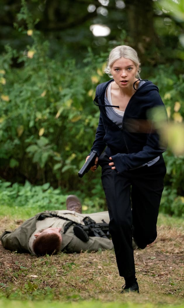 Hanna�s Esme CreedMiles Talks About Her Character, the