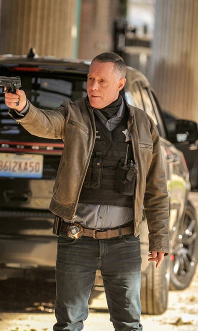 Voight Takes the Lead Chicago PD Season 8 Episode 3 TV Fanatic