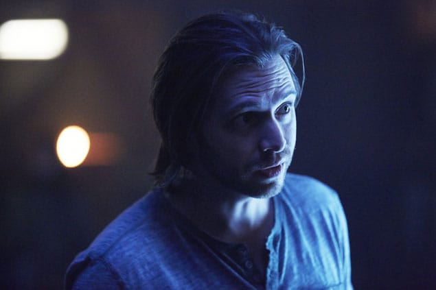 Cole Can Be Persuasive - 12 Monkeys Season 1 Episode 6