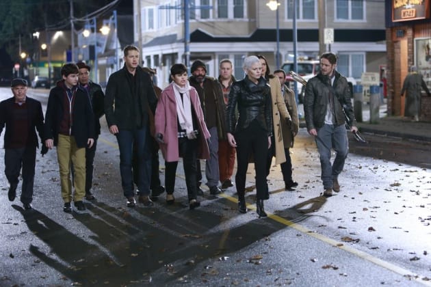 Fighting the Dark Ones - Once Upon a Time