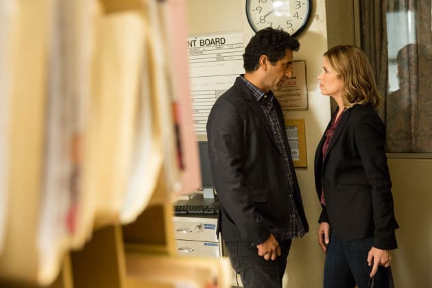 Watch fear the walking sales dead season 1 episode 1