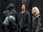 Bellamy and Clarke Leading Again - The 100