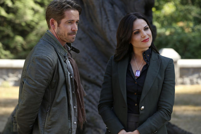 'Ship We Can't Wait to See Again: Outlaw Queen
