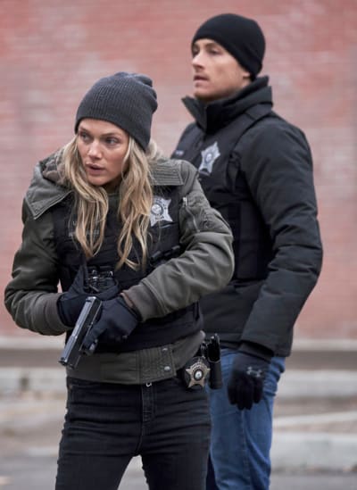Chicago pd season 4 episode 16 watch online new arrivals