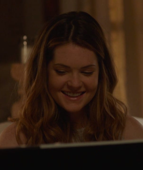 Sutton-Season 1 Episode 4 - The Bold Type