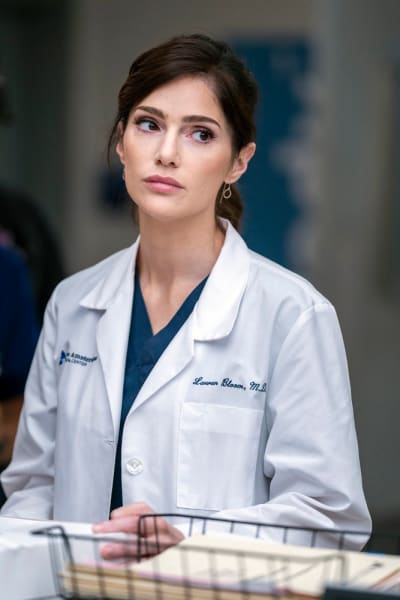 Emergency Department Complications - tall  - New Amsterdam Season 4 Episode 1