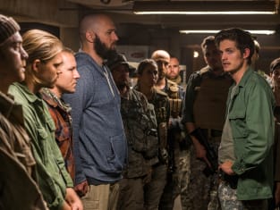 Fear the walking 2025 dead season 3 online