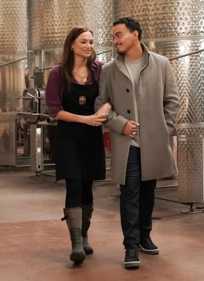 Sibs in the Winery -tall - Promised Land Season 1 Episode 1