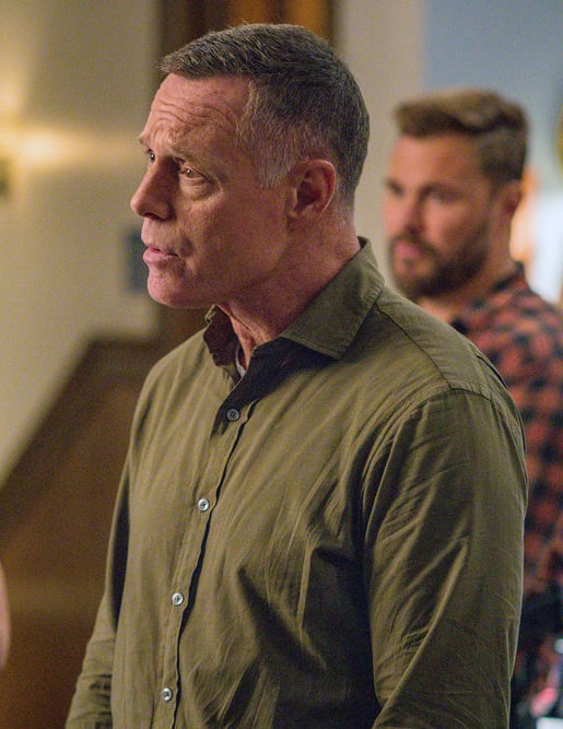 Figure It Out - Chicago PD Season 7 Episode 3