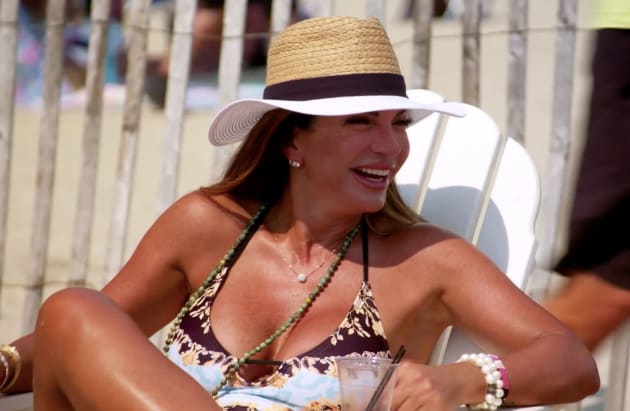 Watch The Real Housewives of New Jersey Online Shady Down the