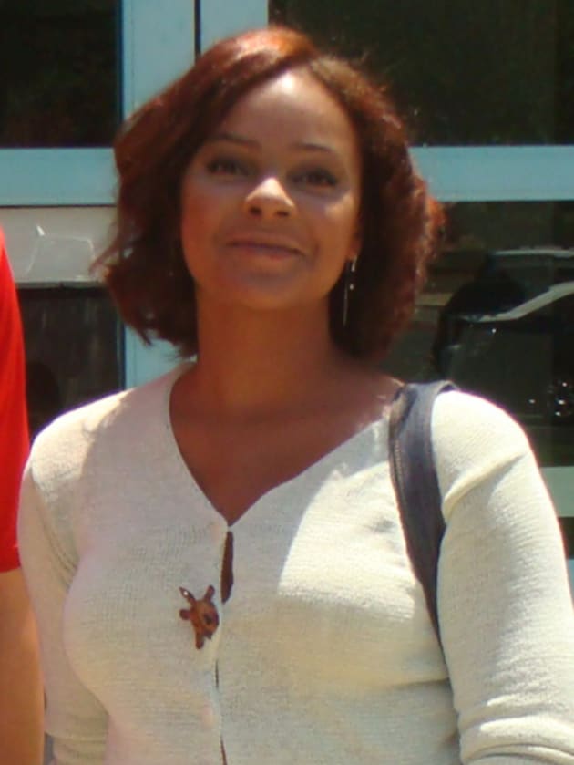 Saved by the Bell Revival: Lark Voorhies to Return as Lisa Turtle - TV