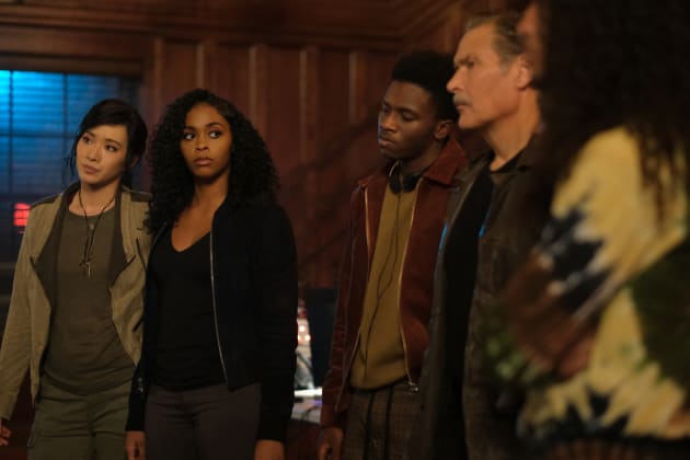 A Complex Mind - Black Lightning Season 3 Episode 12
