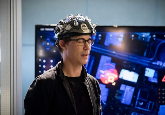 The Helmet of Freedom? - The Flash Season 4 Episode 15