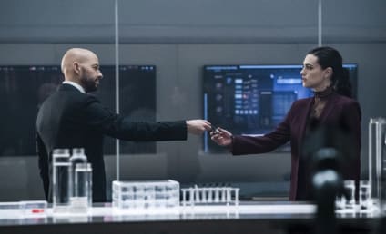 Supergirl Season 5 Episode 17 Review: Deus Lex Machina