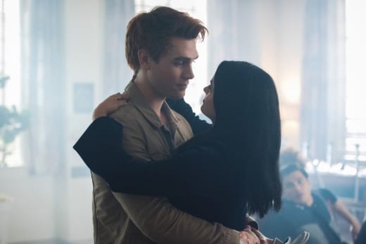 "Varchie" - Riverdale Season 2 Episode 1
