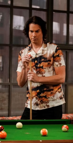 Spencer playing Pool - iCarly Season 1 Episode 3