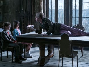 Count Olaf and the Baudelaires - Lemony Snicket's A Series of Unfortunate Events
