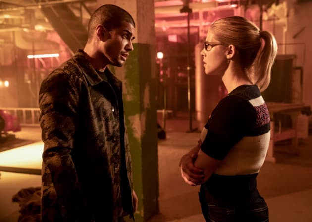Watch arrow season 7 online episode 4 online free