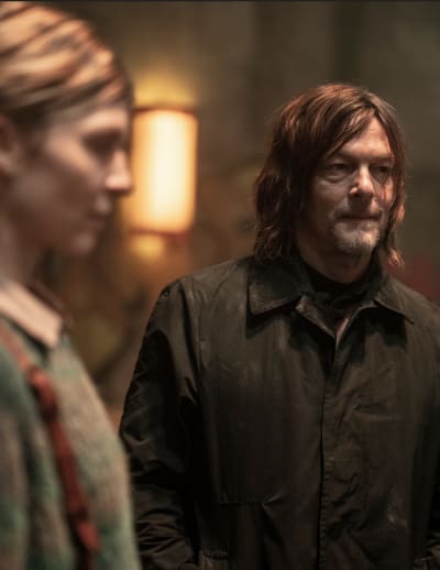 In a Parisian Nightclub - The Walking Dead: Daryl Dixon Season 1 Episode 3